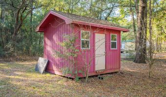 1656 Garrett Mill Rd, Baker, FL 32531