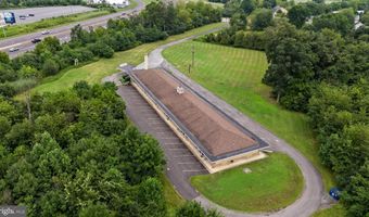 1058 HAUSMAN Rd, Allentown, PA 18104