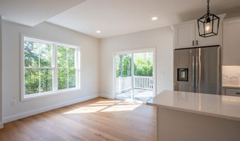 109 Vail Rd, Barnstead, NH 03225