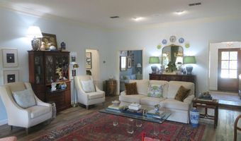 213 N Park Dr, Arkadelphia, AR 71923