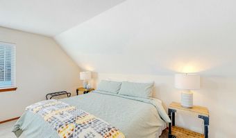 123 S Ocean St, Rockaway Beach, OR 97136