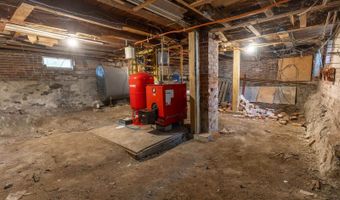 25 Winter St, Bangor, ME 04401