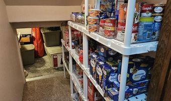 906 SW 16th Ave, Aberdeen, SD 57401