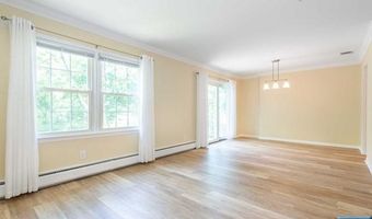 46 Crestwood Mews, Allendale, NJ 07401