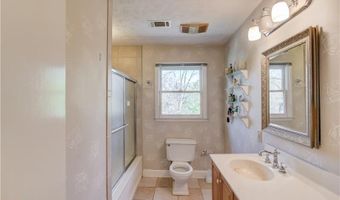 692 W Union Grv, Auburn, GA 30011