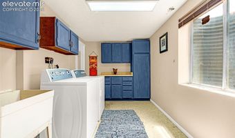 11966 E Maple Ave, Aurora, CO 80012