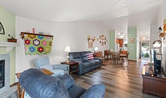 3303 E HEIDEMANN Dr, Appleton, WI 54915