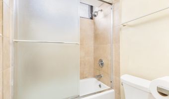 98-500 Koauka Loop 7G, Aiea, HI 96701