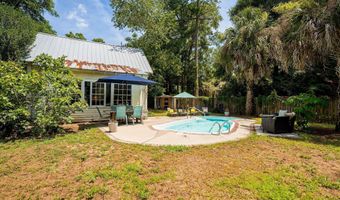 113 Meridian Rd, Beaufort, SC 29907