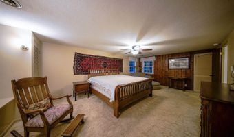 4 Orange Ln, Arkansas City, KS 67005