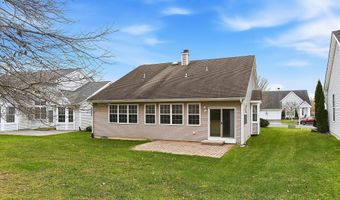 6 Swan Lake Ct, Barnegat, NJ 08005