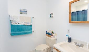 327 Corey Ln, Middletown, RI 02842