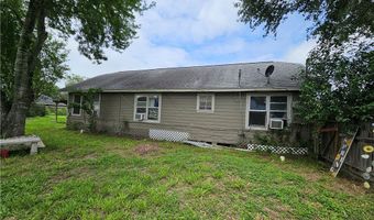 738 W 1st St, Alice, TX 78332