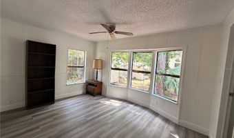 55643 LISA St, Astor, FL 32102