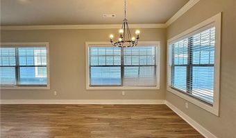 900 NE Heights Ln, Bentonville, AR 72712