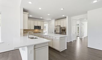 42222 CAMERON PARISH Dr, Ashburn, VA 20148