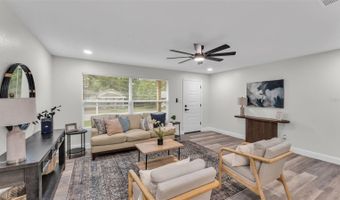 609 LIME St, Auburndale, FL 33823