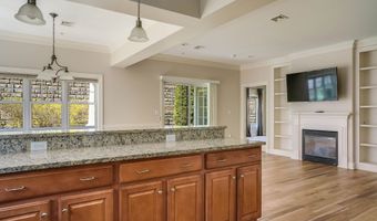 35 Metea Ln, Bedford, NH 03110