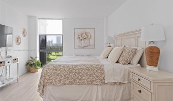 20301 W Country Club Dr 728, Aventura, FL 33180