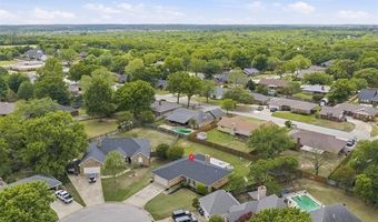 2006 Yorktown Ct, Ardmore, OK 73401