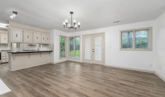 218 Aaron Dr, Andover, KS 67002