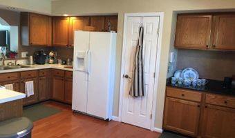 21057 CORNERPOST Sq, Ashburn, VA 20147