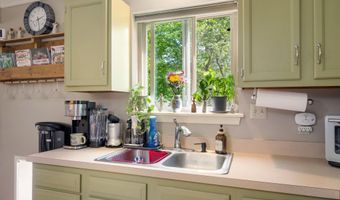 352 DANIELS Rd, Barboursville, VA 22923