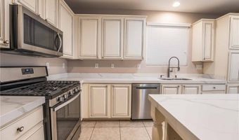 220 VIA MEZZA LUNA Ct, Henderson, NV 89011