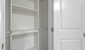 60 Woodland Rd, Bayville, NJ 08721