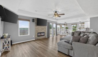 21005 Lawrence 2074, Ash Grove, MO 65604