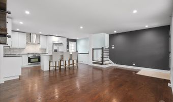 515 W DIVERSEY Ave, Addison, IL 60101
