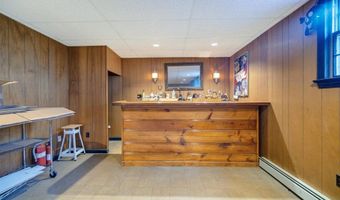20 Provost Dr, Airmont, NY 10901