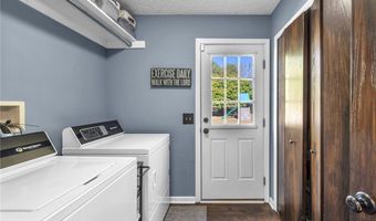 4829 Laubert Rd, Atwater, OH 44201