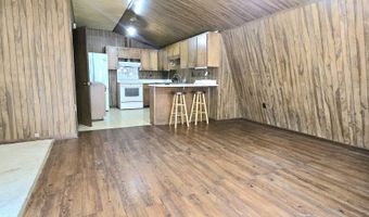 614 6th St NE, Arab, AL 35016