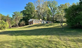 17821 POND Rd, Ashton, MD 20861