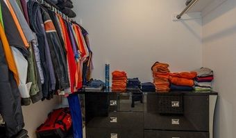 39 Neillian St 39, Bedford, MA 01730