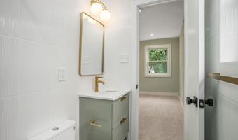 9038 LYKENS Ln, Philadelphia, PA 19128