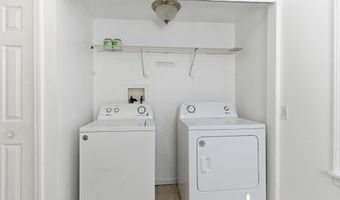 520 Bookter St, Bay St. Louis, MS 39520