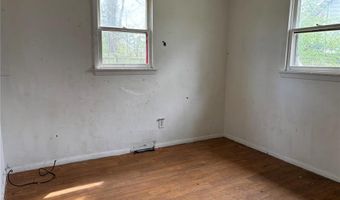 1015 Marie Ave, Alton, IL 62002