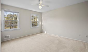 4 Westminster Dr, Annandale, NJ 08801