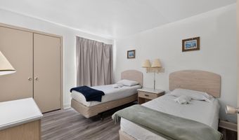 438 OCEAN Pkwy 10, Berlin, MD 21811