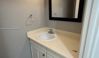 9971 W Bay Harbor Dr 205, Bay Harbor Islands, FL 33154