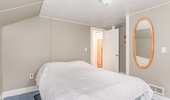 313 E Hillcrest St, Alma, MI 48801