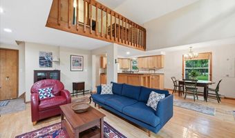 13 Teddyuscung Trl, Albrightsville, PA 18210