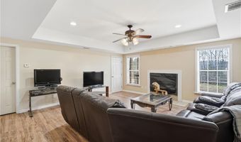 265 Glen Wilkie Trl, Ball Ground, GA 30107