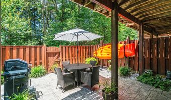 6552 KELSEY POINT Cir, Alexandria, VA 22315