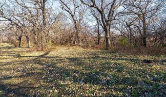 576 Th Ave, Albia, IA 52531