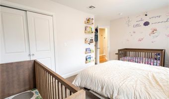 88 Phillip Ave, Cumberland, RI 02864