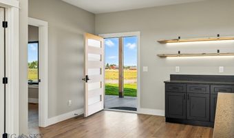 6111 Springhill Rd, Belgrade, MT 59714