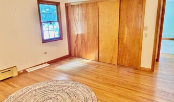 97 Middle River Rd, Danbury, CT 06811
